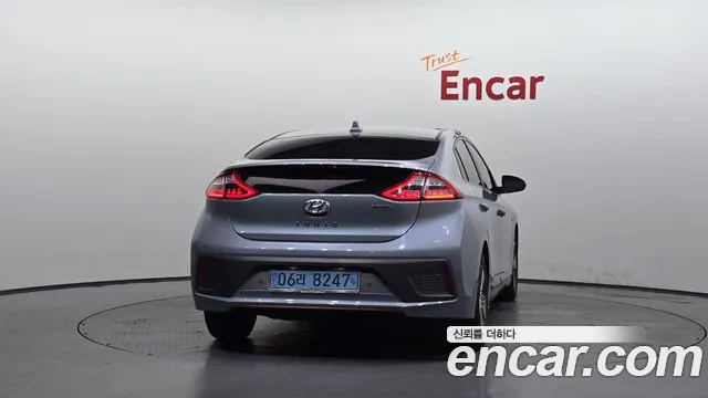 Hyundai IONIQ 6 2017 thumb 4