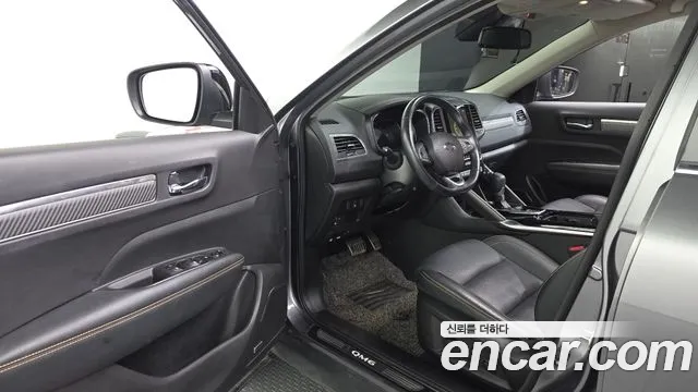 Renault Koleos 2020 thumb 10