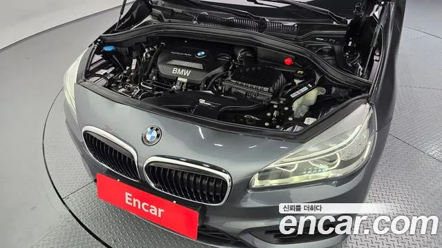 BMW 2-Series 2017 thumb 6