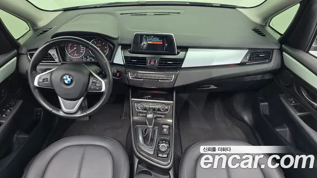 BMW 2-Series 2017 thumb 7