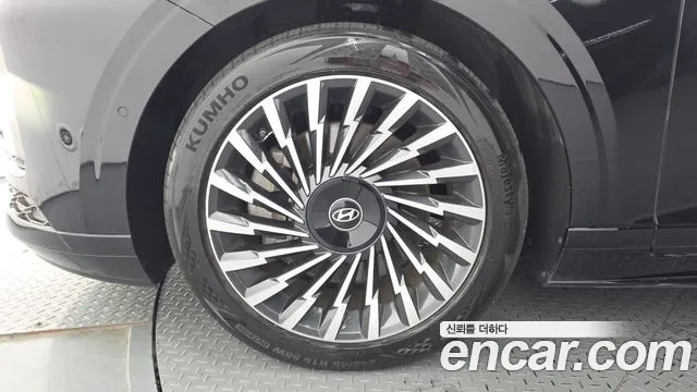 Hyundai Grandeur 2023 thumb 5