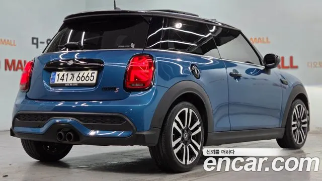 Mini Hatch 2023 thumb 4