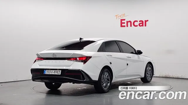Hyundai Avante 2026 thumb 2