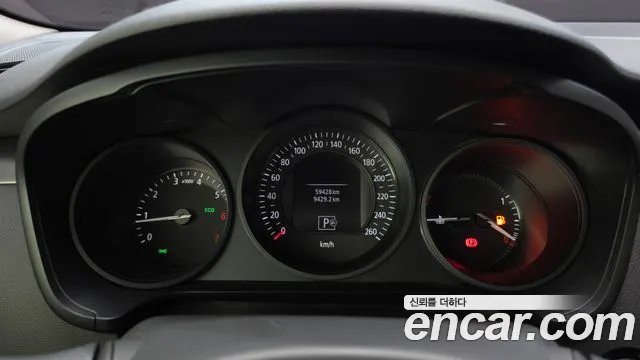 Renault Megane 2018 thumb 8