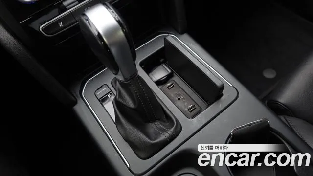 Renault Megane 2018 thumb 9