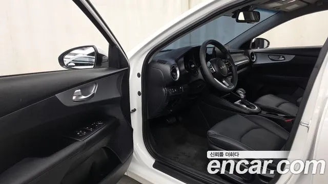 Kia K3 2023 thumb 10