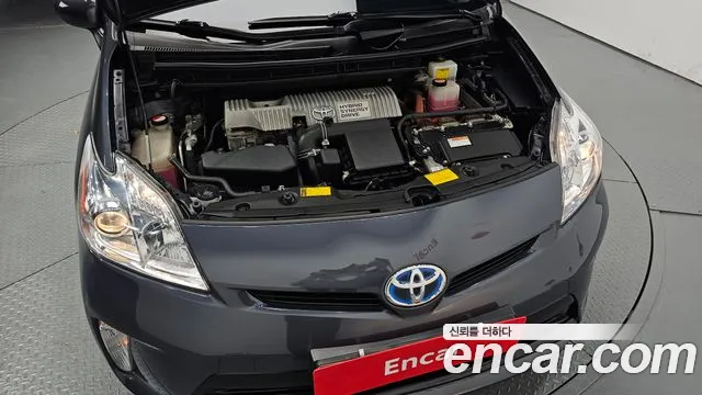 Toyota Prius 2014 thumb 5