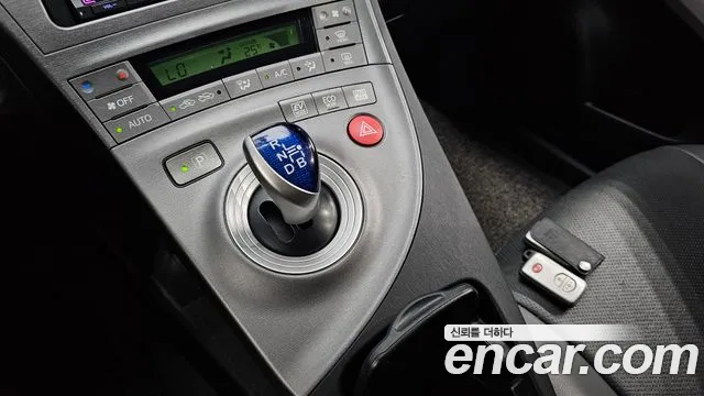 Toyota Prius 2014 thumb 8