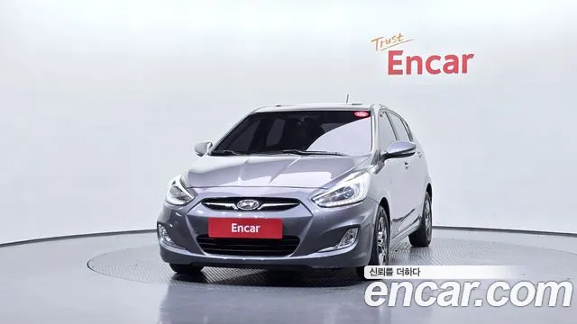 Hyundai Accent 2013 thumb 3