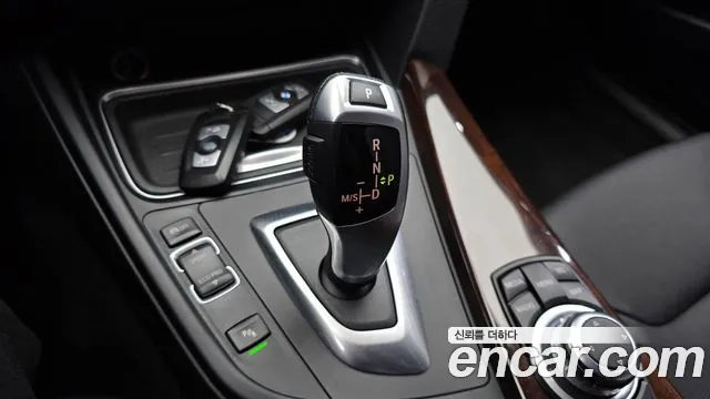 BMW 3 серии 2013 thumb 9