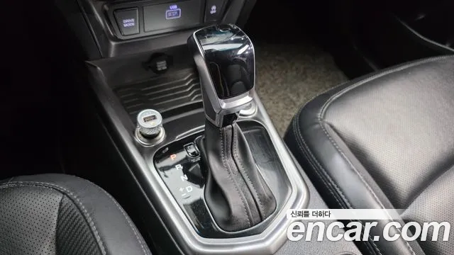 KG_Mobility_Ssangyong TIBOLI 2022 thumb 9