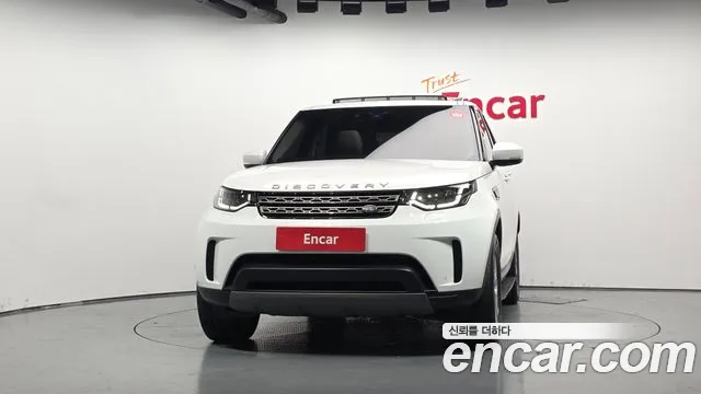 Land Rover Discovery 2019 thumb 3
