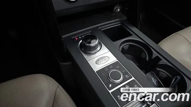 Land Rover Discovery 2019 thumb 9