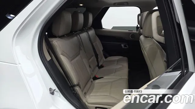 Land Rover Discovery 2019 thumb 11