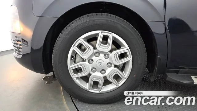 Hyundai Staria 2021 thumb 5