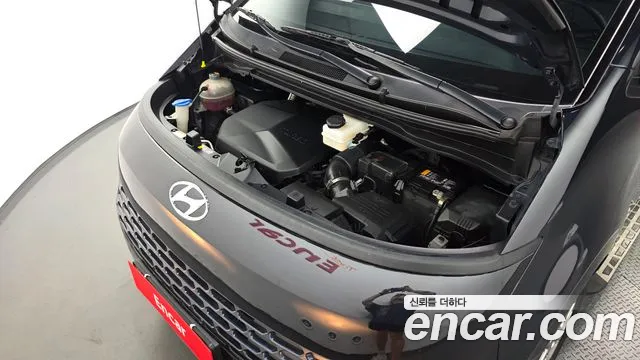Hyundai Staria 2021 thumb 6
