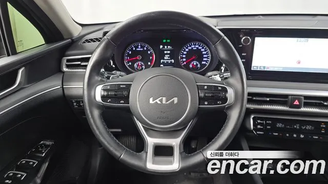 Kia K5 2022 thumb 12