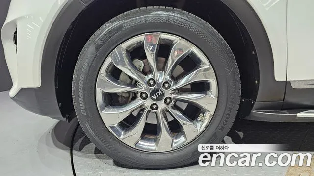 Kia Sorento 2017 thumb 5