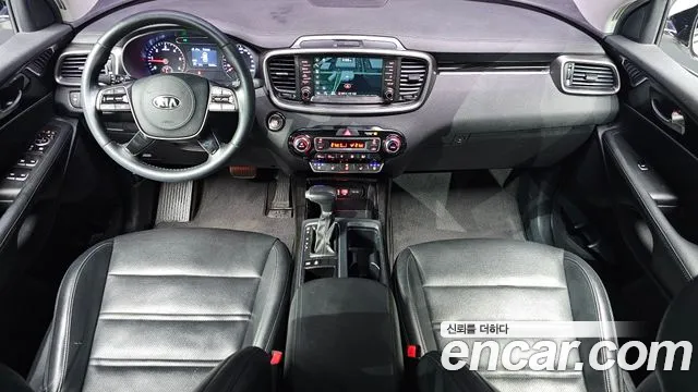 Kia Sorento 2017 thumb 7
