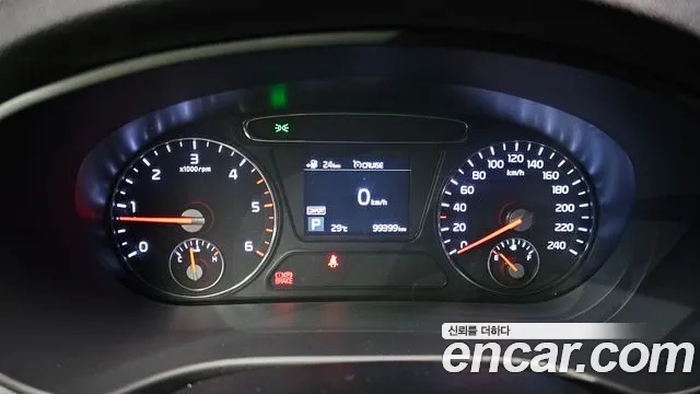 Kia Sorento 2017 thumb 8