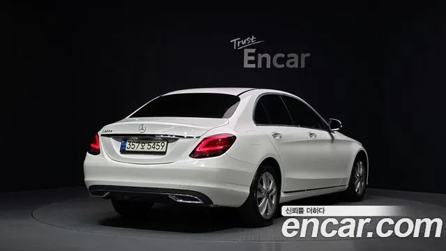 Mercedes-Benz C-Класс 2019 thumb 2