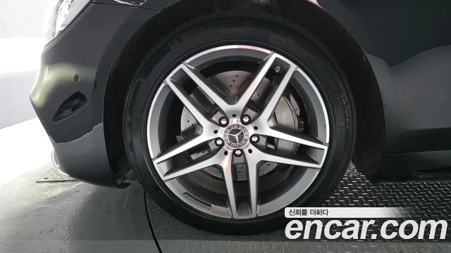 Mercedes-Benz S-Класс 2019 thumb 5