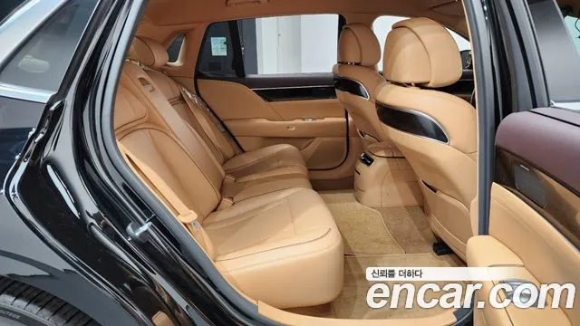 Genesis G90 2022 thumb 11
