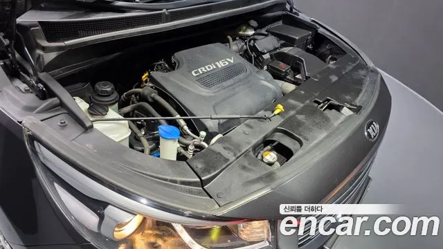 Kia Carnival 2016 thumb 6