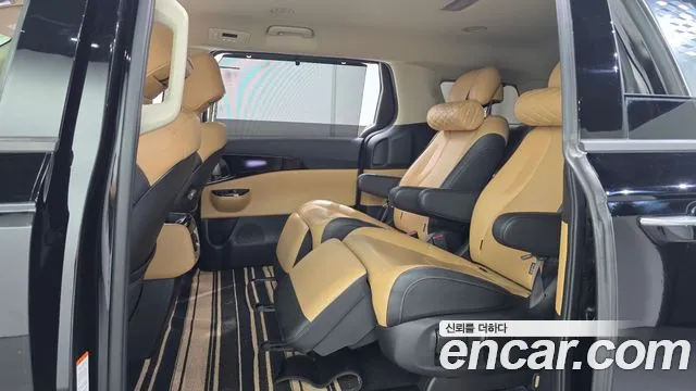 Kia Carnival 2021 thumb 12