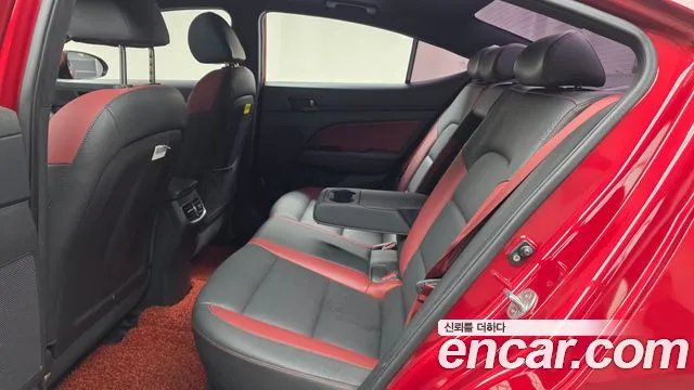 Hyundai Avante 2017 thumb 11