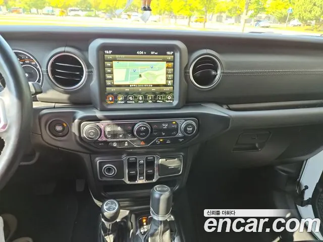 Jeep Wrangler 2022 thumb 9