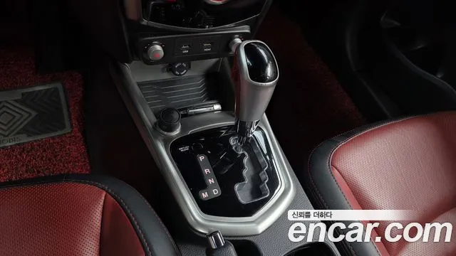 KG_Mobility_Ssangyong TIBOLI 2015 thumb 8