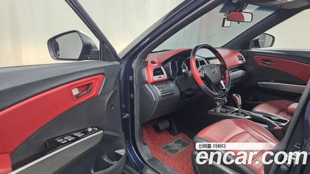 KG_Mobility_Ssangyong TIBOLI 2015 thumb 9