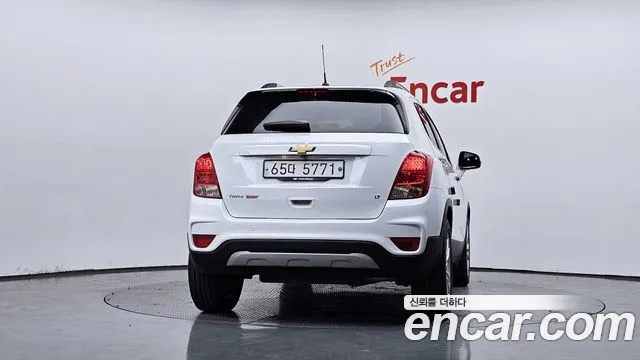 Chevrolet Tracker 2019 thumb 4