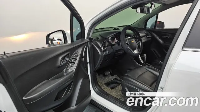Chevrolet Tracker 2019 thumb 10