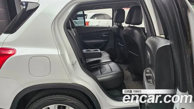 Chevrolet Tracker 2019 thumb 12