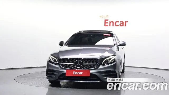 Mercedes-Benz E-Класс 2020 thumb 2
