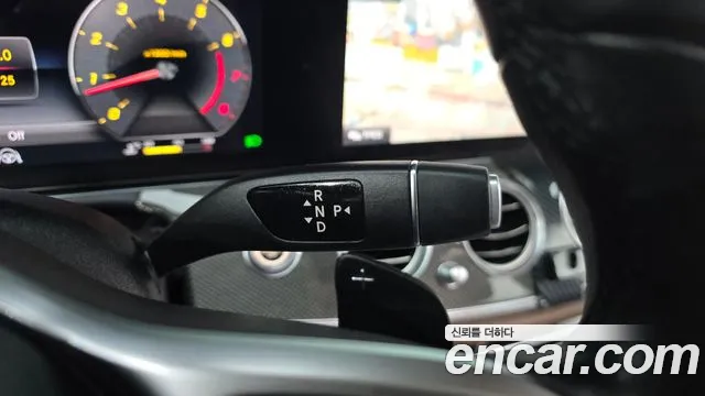 Mercedes-Benz E-Класс 2020 thumb 8