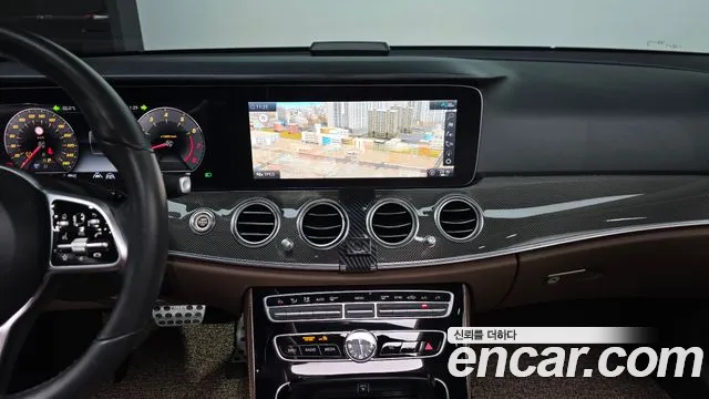Mercedes-Benz E-Класс 2020 thumb 12