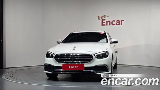 Mercedes-Benz E-Класс 2020 thumb 3