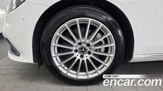 Mercedes-Benz E-Класс 2020 thumb 5
