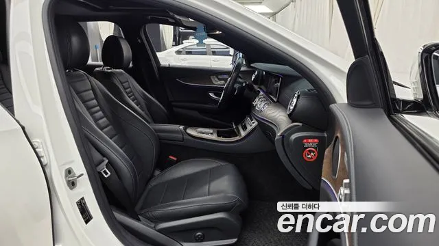 Mercedes-Benz E-Класс 2020 thumb 11