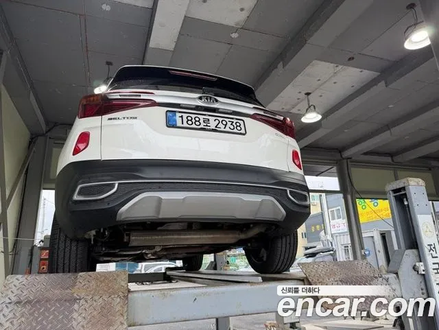Kia Seltos 2020 thumb 2