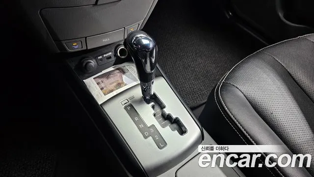 Hyundai Avante 2010 thumb 9