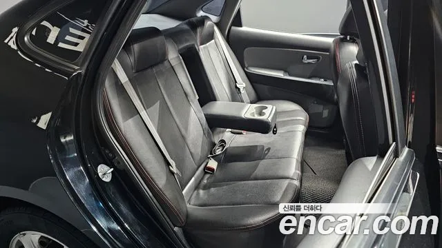 Hyundai Avante 2010 thumb 11