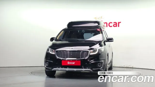 Kia Carnival 2017 thumb 3