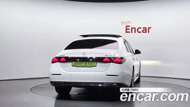 Mercedes-Benz E-Класс 2025 thumb 4