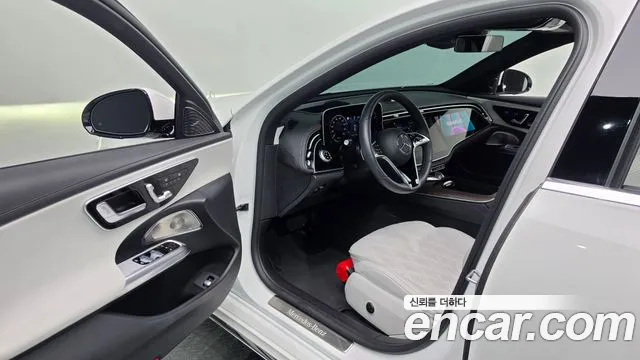 Mercedes-Benz E-Класс 2025 thumb 10