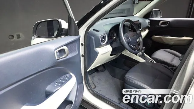Hyundai Venue 2021 thumb 10
