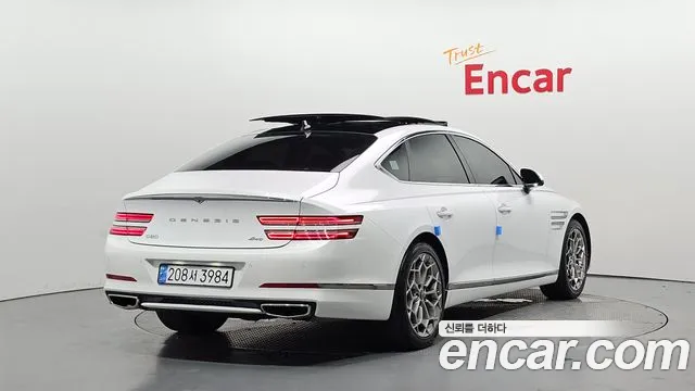 Genesis G80 2022 thumb 2